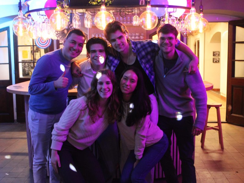 DSBE Drinks Committee